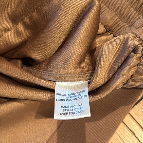 Travel Smith | Brown Jacket | Zip Up | Size XL - Picture 3 of 4